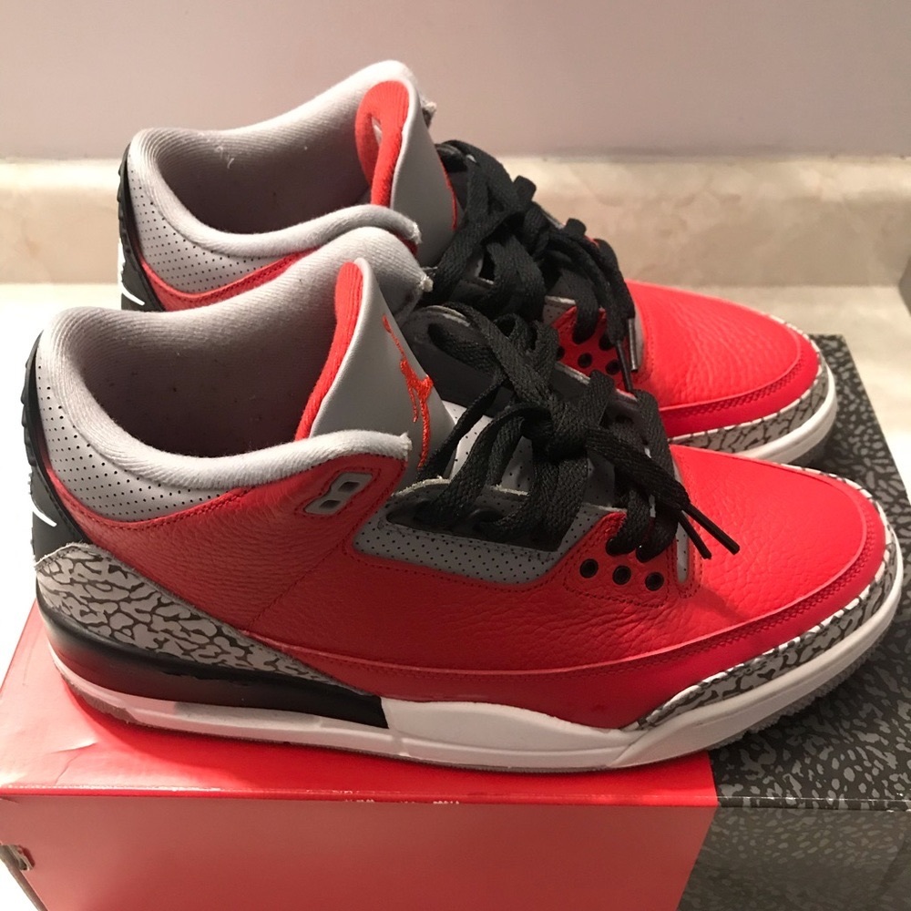 AIR JORDAN 3 RETRO SE/RED CEMENT GREY